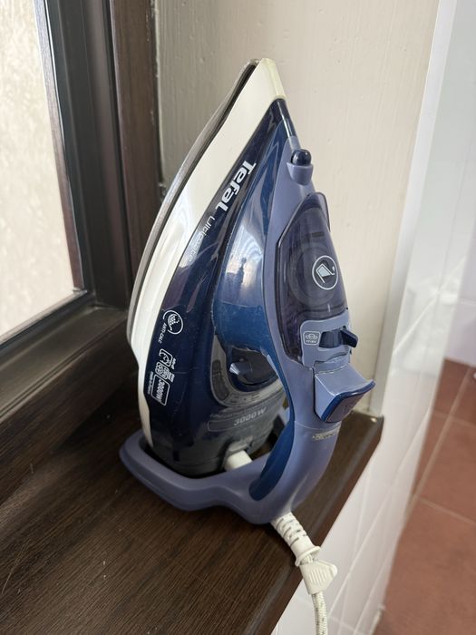 Утюг тефаль рабочий