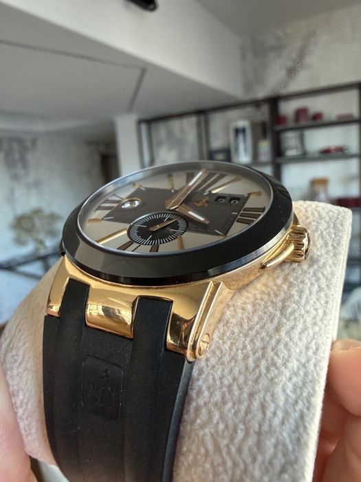 Ulysse Nardin Executive Dual Time Rose GOLD