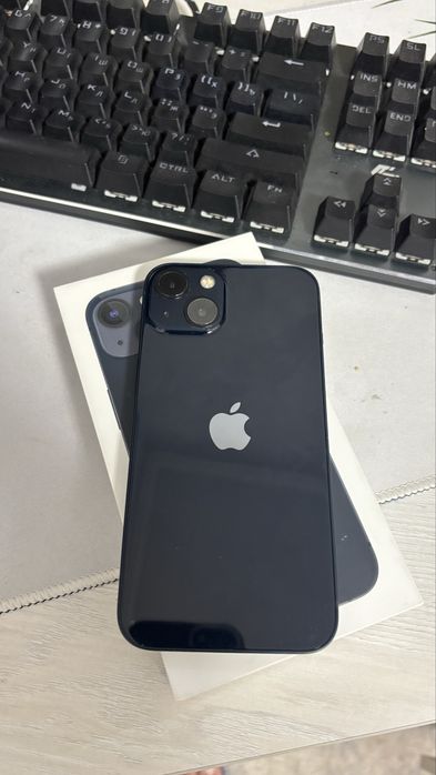 Продам айфон 13 Iphone midnight
