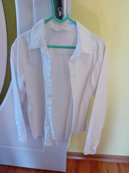 Cămăși,  sacou , pantaloni școală ptr băieți