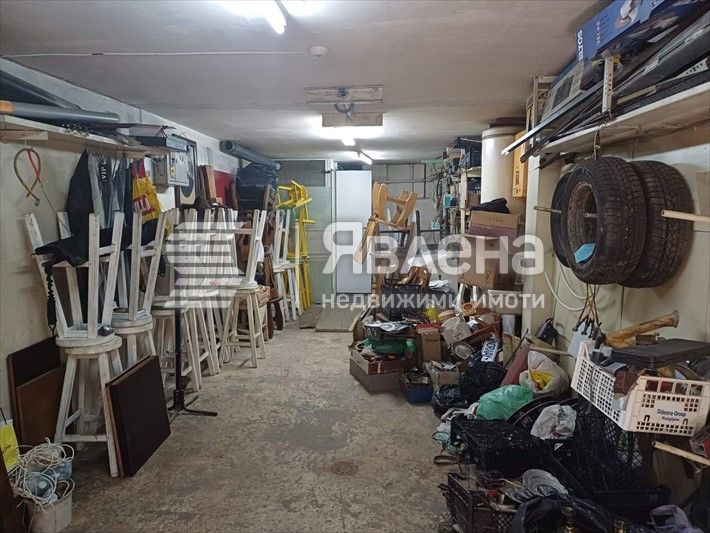 Продава се Гараж / Паркомясто в София, Лозенец - 36 кв.м за 2084 €/кв.м - Снимка #2