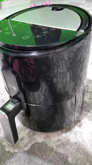 Чисто нов фритюрник (AIR FRYER)