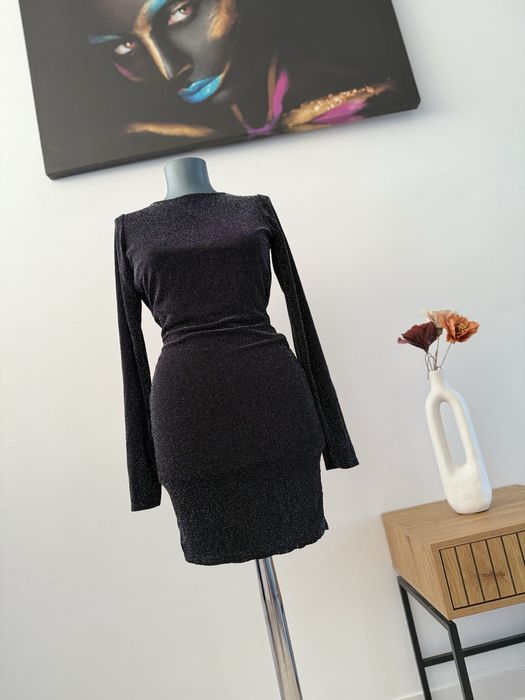 Rochie cu sclipici si spatele gol Signature