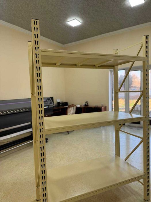 Металлические полки (стеллажи) для складов и кладовых