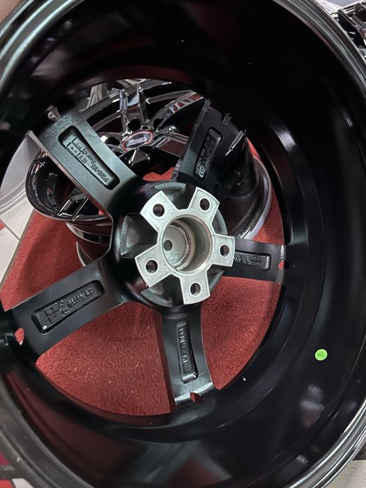 18 цола 5х112 VW Passat Tiguan Arteon Golf Skoda Supeb Kodiq Audi A4