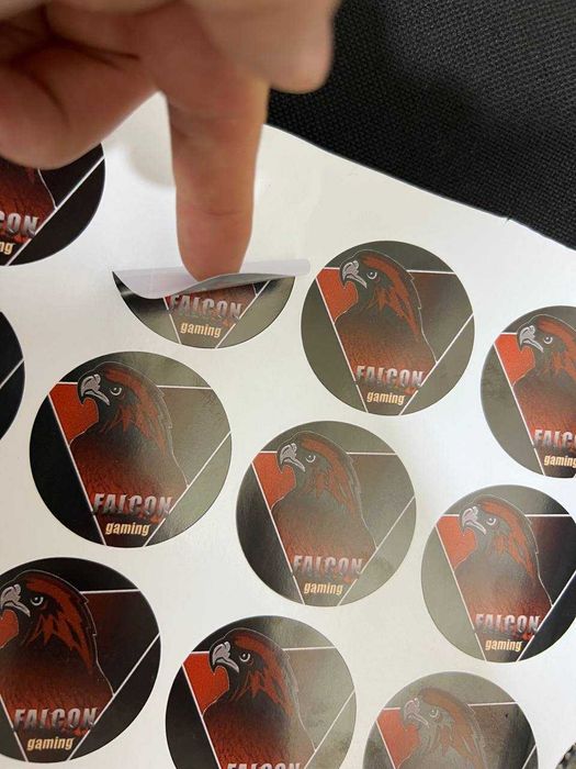 Etiketka, stiker, reklama, mahsulot, dizayn, logotip