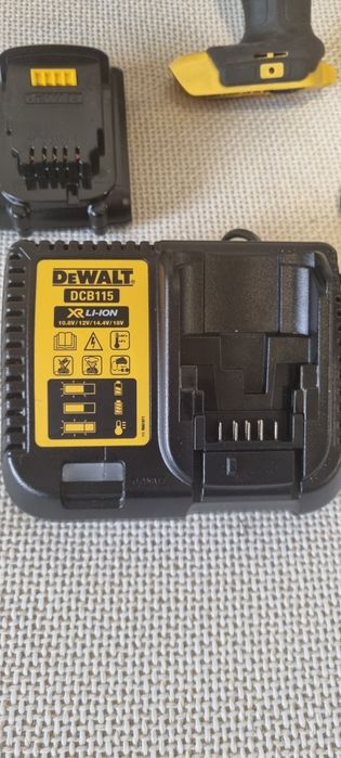 Autofiletanta drill Dewalt