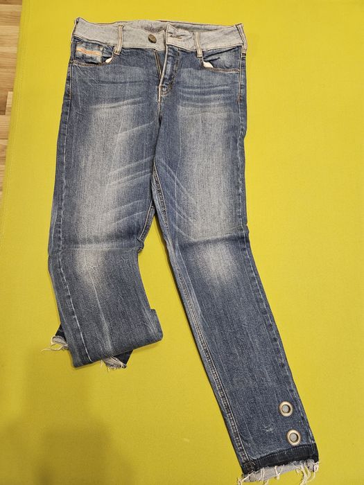 Дамски ластични дънки размер 38