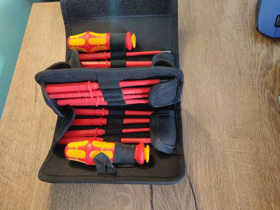 Set șurubelnițe Wera Kraftform VDE 1000V – 17 piese – stare excelentă