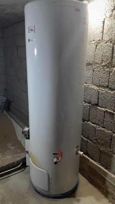 Аристон газовый, для бани.