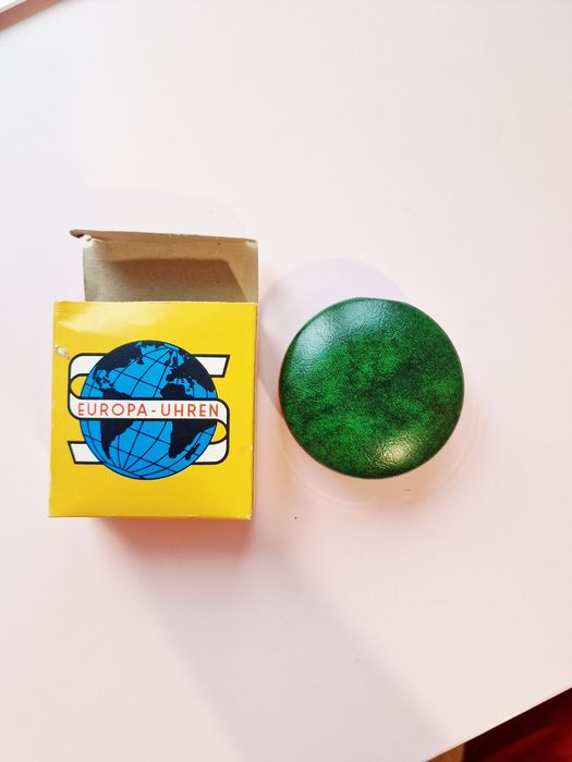 Ceas de voiaj vintage EUROPA (1969) – Set Complet (Box & Papers) – Col