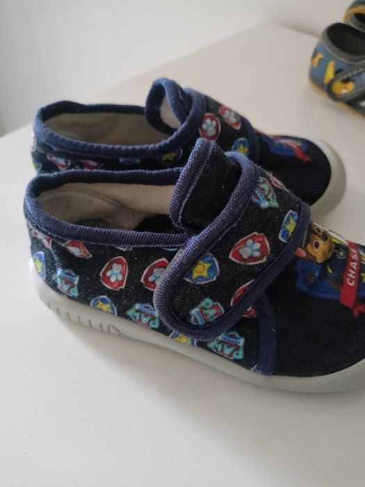 Пантофи за момче в детска ясла/градина
