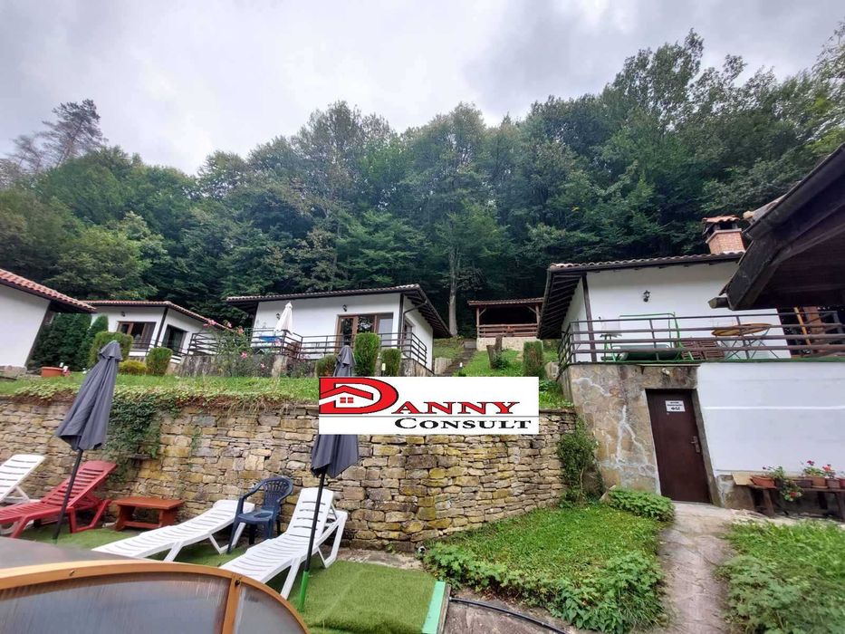 Комплекс от къщи за гости в Троянския балкан