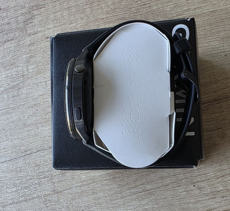Garmin Venu 4 Black 45 mm 014-00 Black Silicone Band