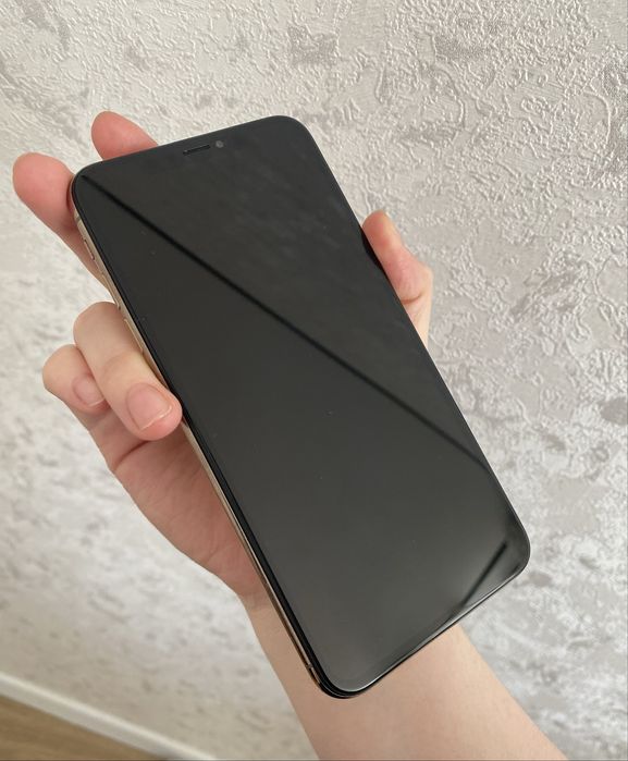 Продам 11 айфон и XR