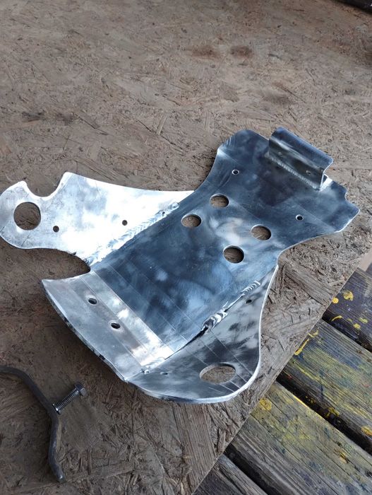 Scut Motor Ktm oem 4mm grosime