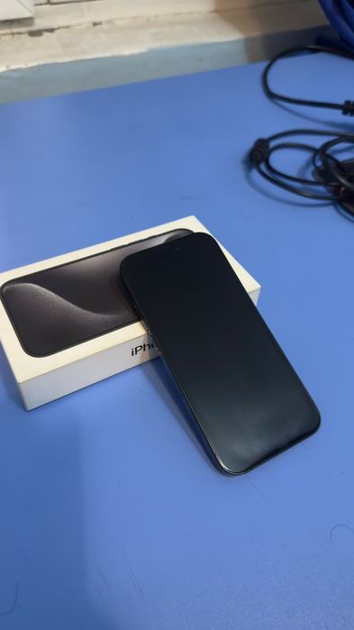 iPhone 15 pro esim / sim