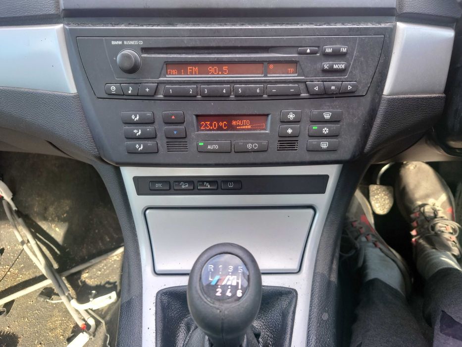 На части БМВ Е83 Х3 150 коня - BMW E83 X3 150hp М пакет