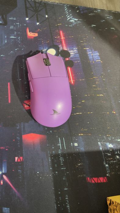 Продам игровую мышь darmoshark m3s