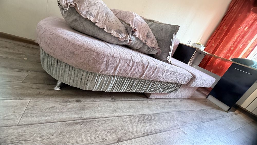 Продается диван раскладной