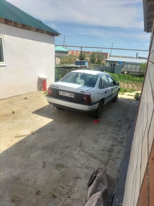 Опел вектра 1992г