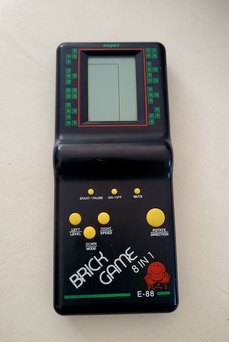 Joc Btich Game negru