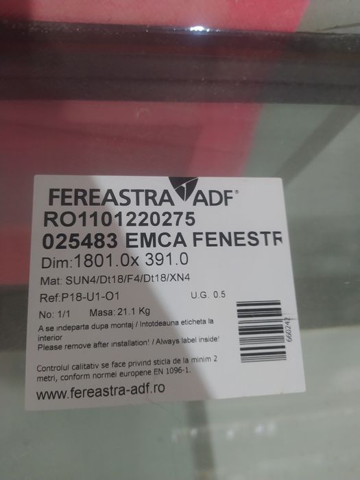 Vând sticla de termopan