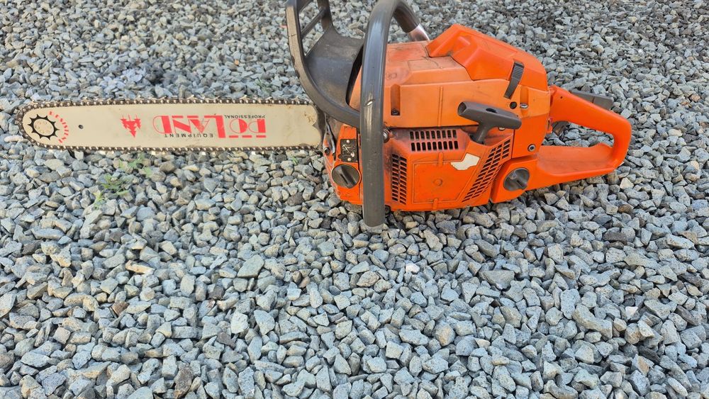 Vand drujba husqvarna 365 in stare bună de funcționare