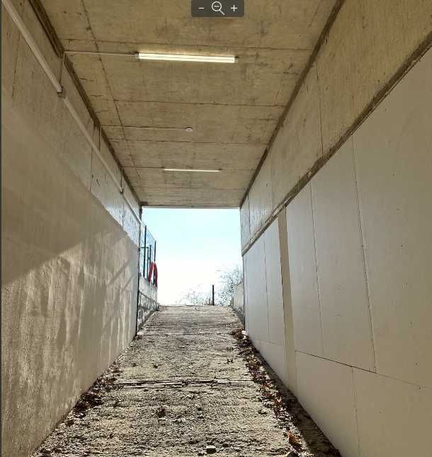 Дава се под наем Склад в Варна, Западна промишлена зона - 300 кв.м за 833.85 € - Снимка #2