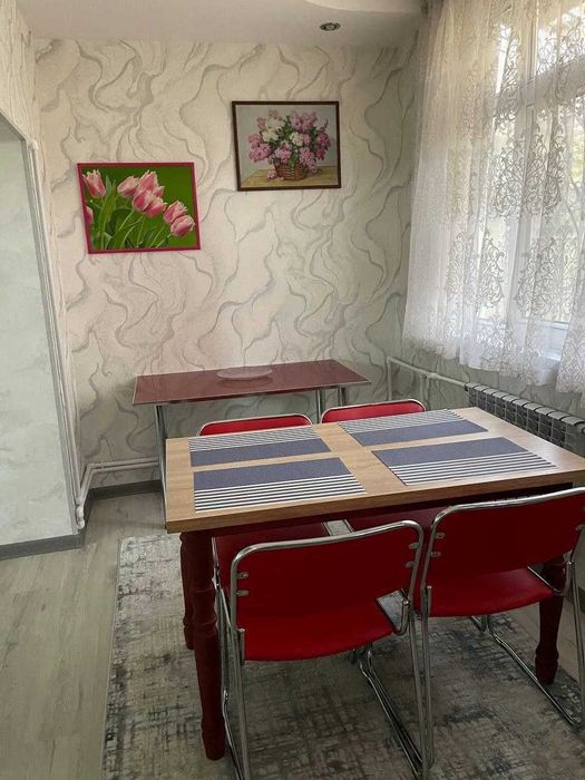 метро Буюк Ипак Йули, улица Саехат 3 комнатная