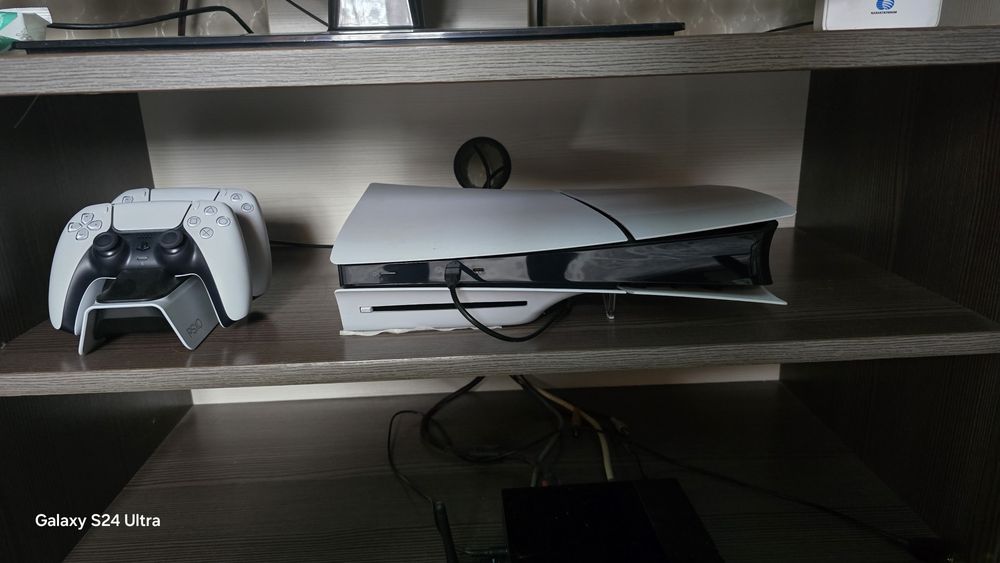 sony Playstation 5 slim   1tb