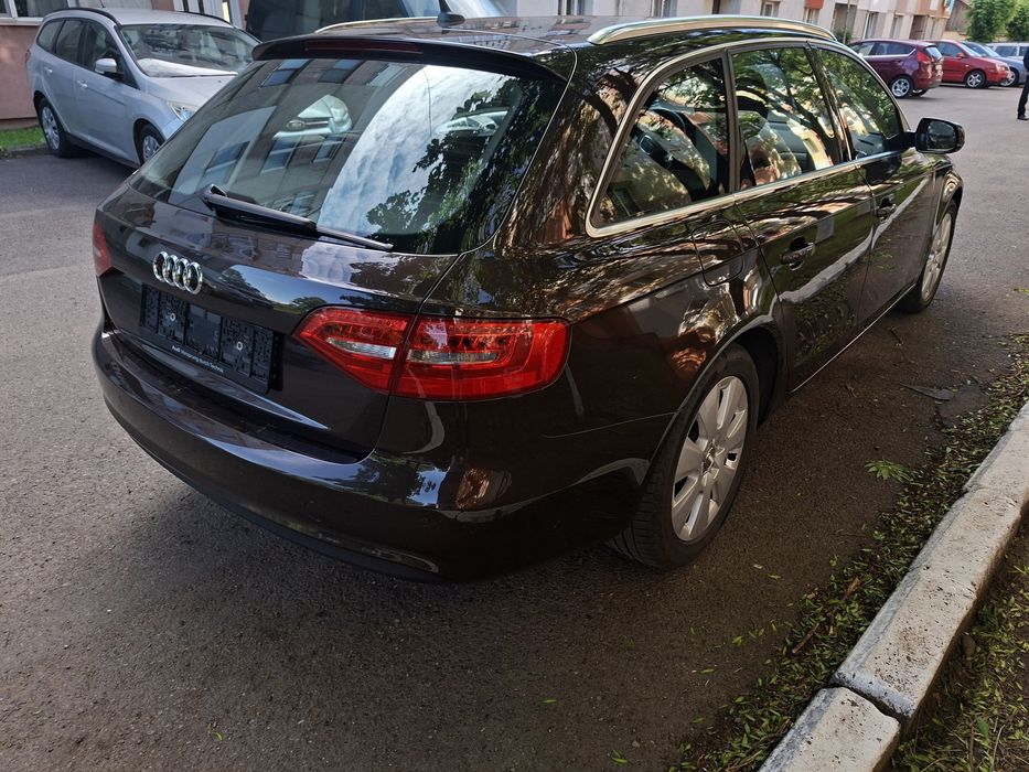 Audi A4--B 8.5--2013