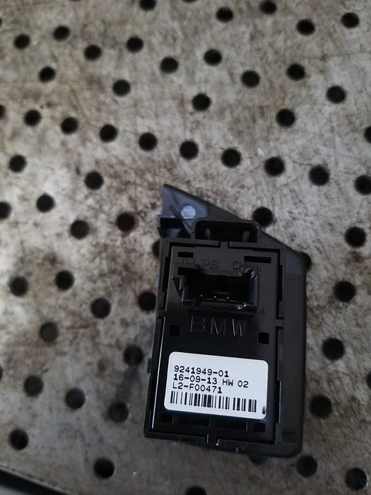 Buton geam electric stanga spate bmw seria 5 f11 924194901