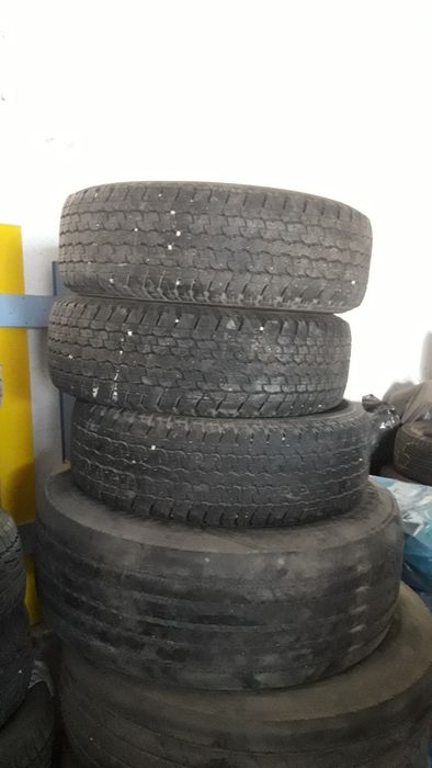 Caucicuri SH BRIDGESTONE 255/ 70=R16 M+S