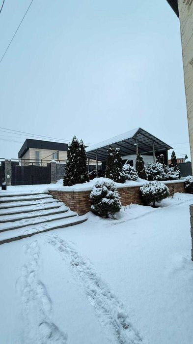 6 комнатный дом в Иргели