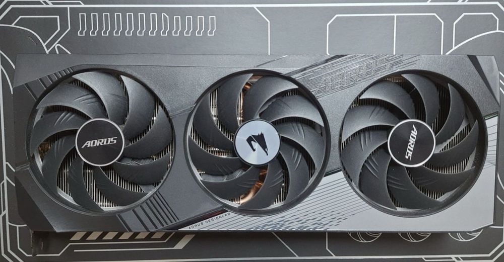 Видеокарта  Aorus RX 7900 XTX 24GB
