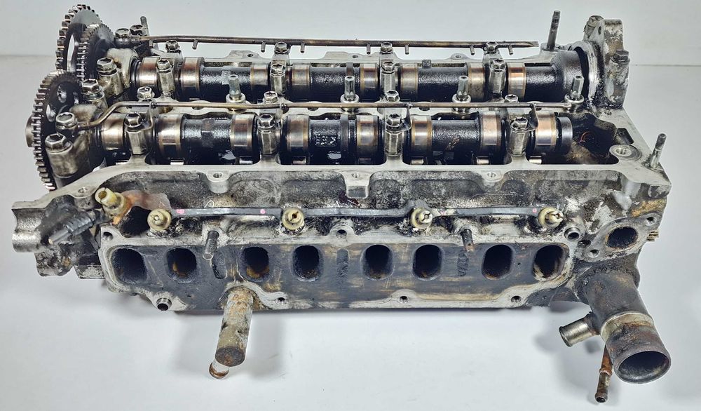 Глава Тойота Toyota Corolla Verso Rav4 Avensis Рав4 2.2 D4D 136 кс