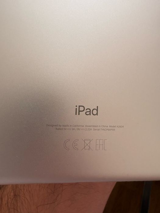 iPad 9th generation (2021)- 10.2