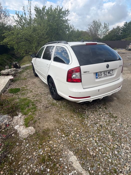 SKODA Octavia 2010 — imagine 4