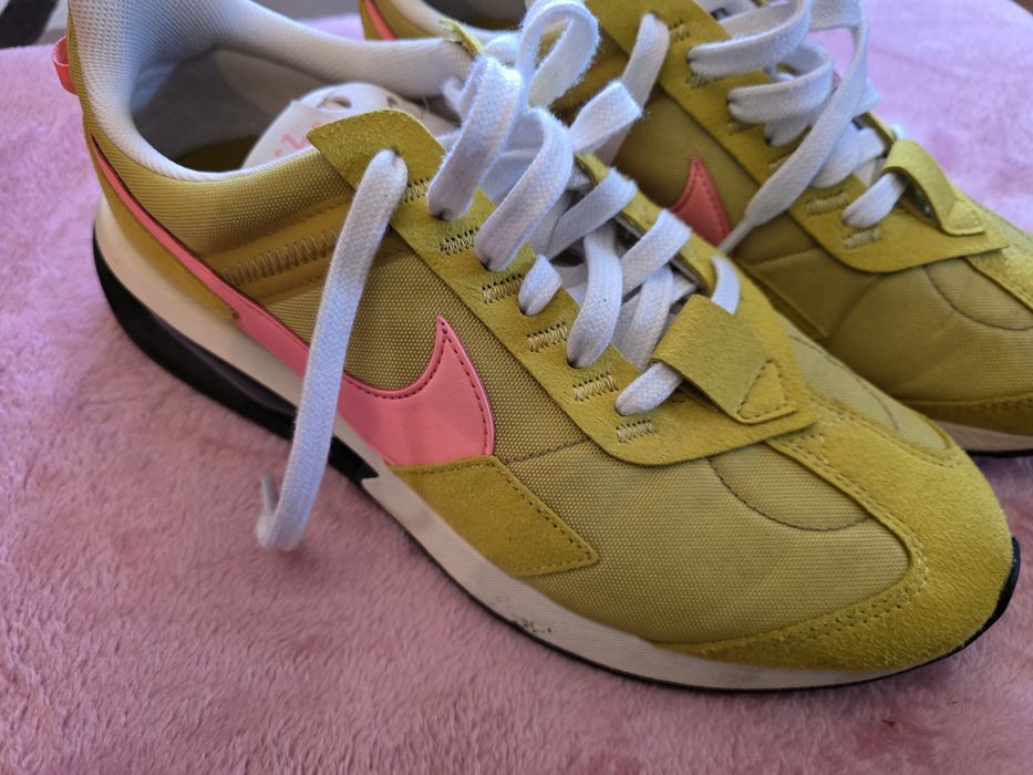Nike Air Max Pre-Day LX „Dark Citron/Pink Gaze”