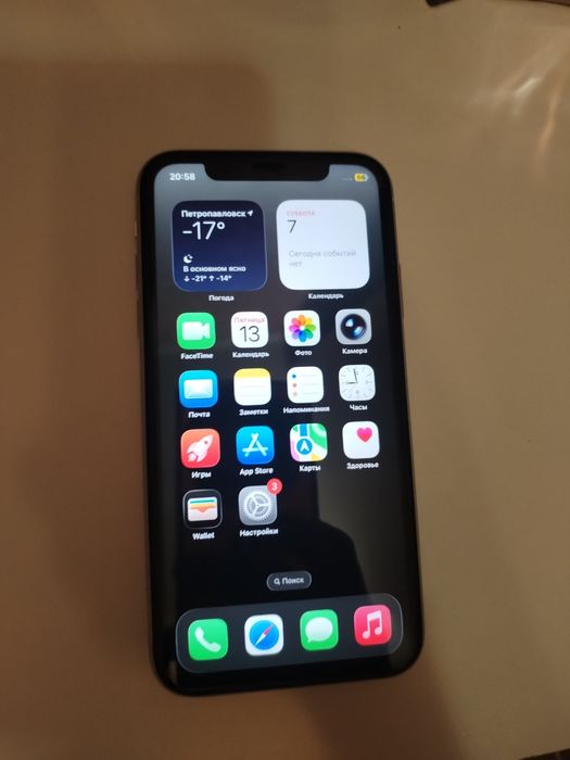 iPhone 11  128gb