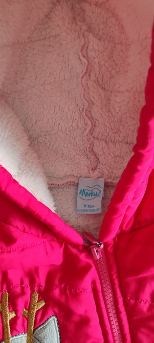 Продам осенний комбенизон на 9-12 мес