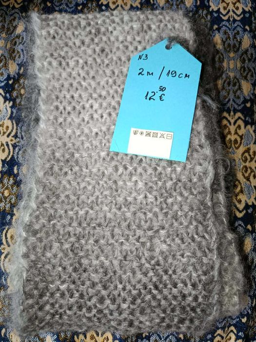 Ръчно изплетени шалове