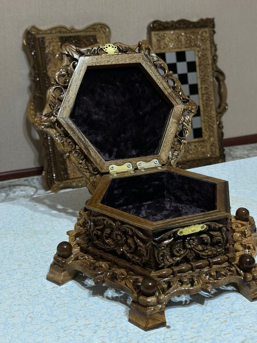 Шкатулка ручной работы