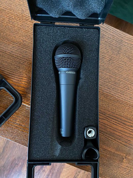 Set microfoane BEHRINGER + cabluri