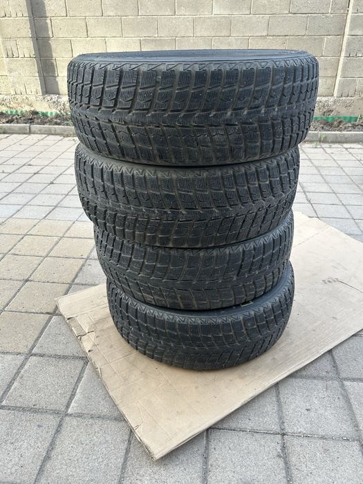 Продам зимние шины (липучка), б/у.