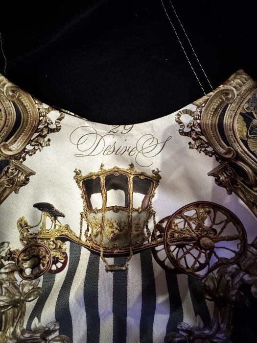 29 desires- Много стилна рокля