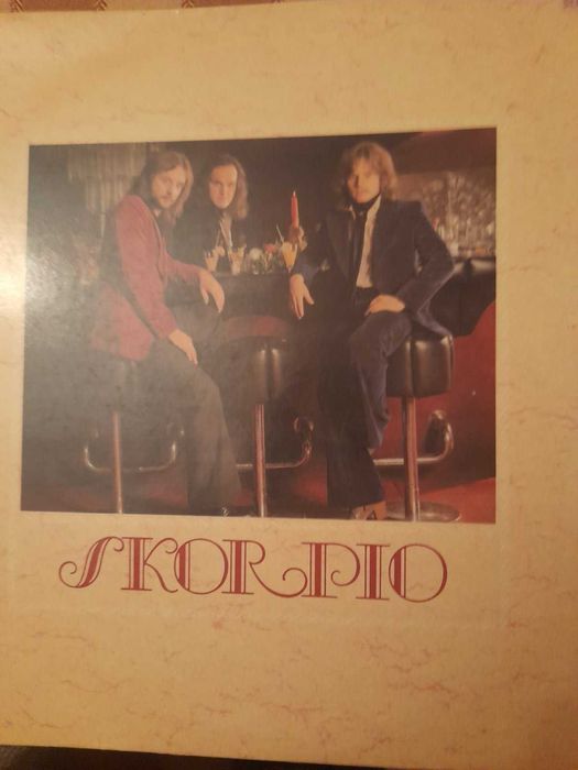 Дългосвирещи плочи