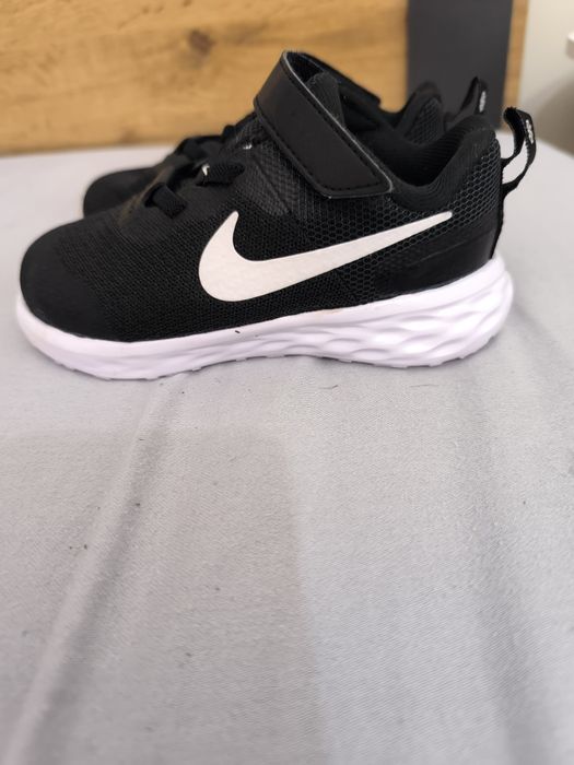 Детски маратонки Nike revolution 6