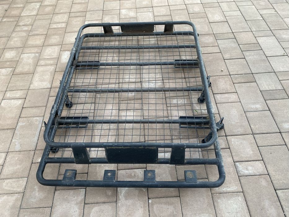 Багажник на крышу автомобиля